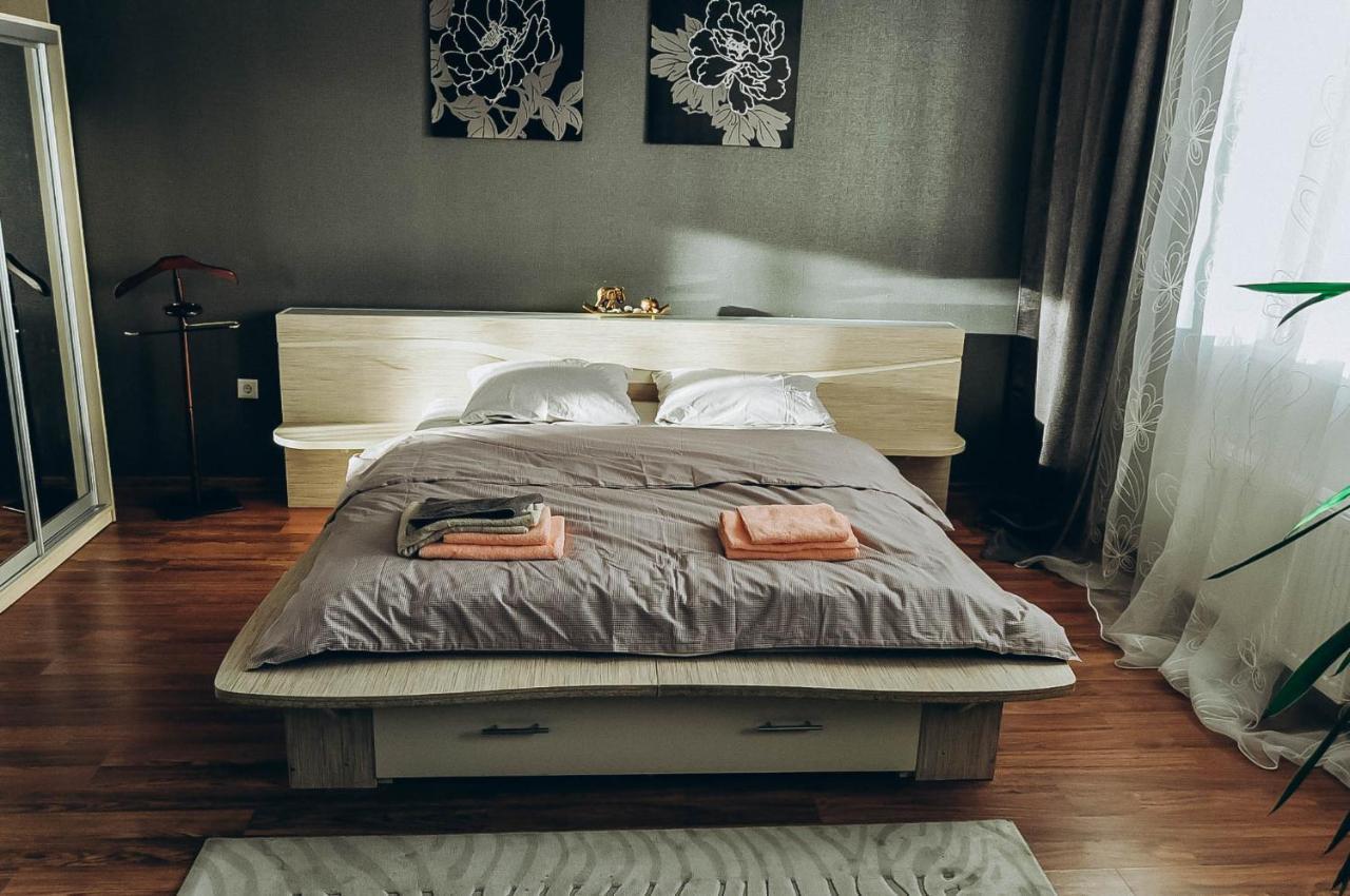 Apartment Пинск Екстериор снимка